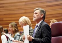 El segoviano Francisco Vázquez, nuevo presidente de las Cortes