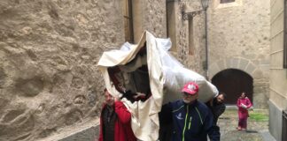 Reparación Gigantones de Segovia