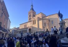 Turistas. Segoviaudaz.es