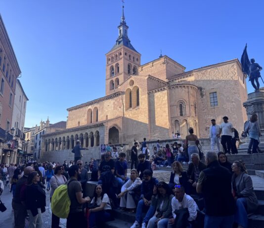 Turistas. Segoviaudaz.es