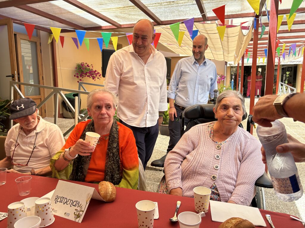Dia de la Fiesta La Alameda Nava de la Asuncion