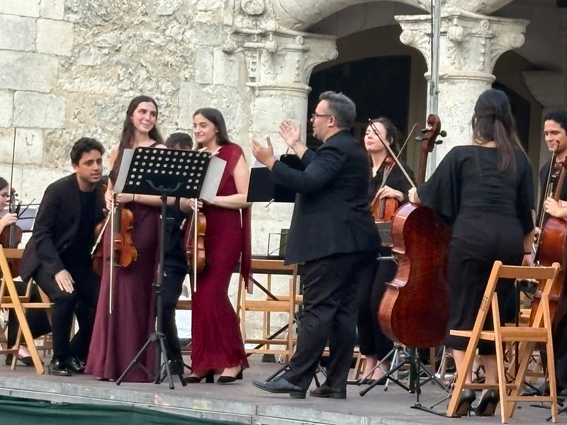 Atlántida Chamber Orchestra Carmina Burana Patio de Armas Castillo de Cuéllar