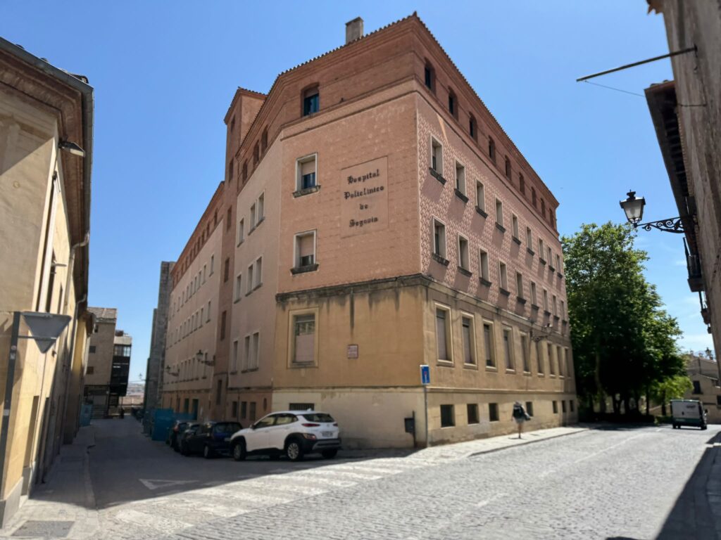 Hospital policlínico Segovia