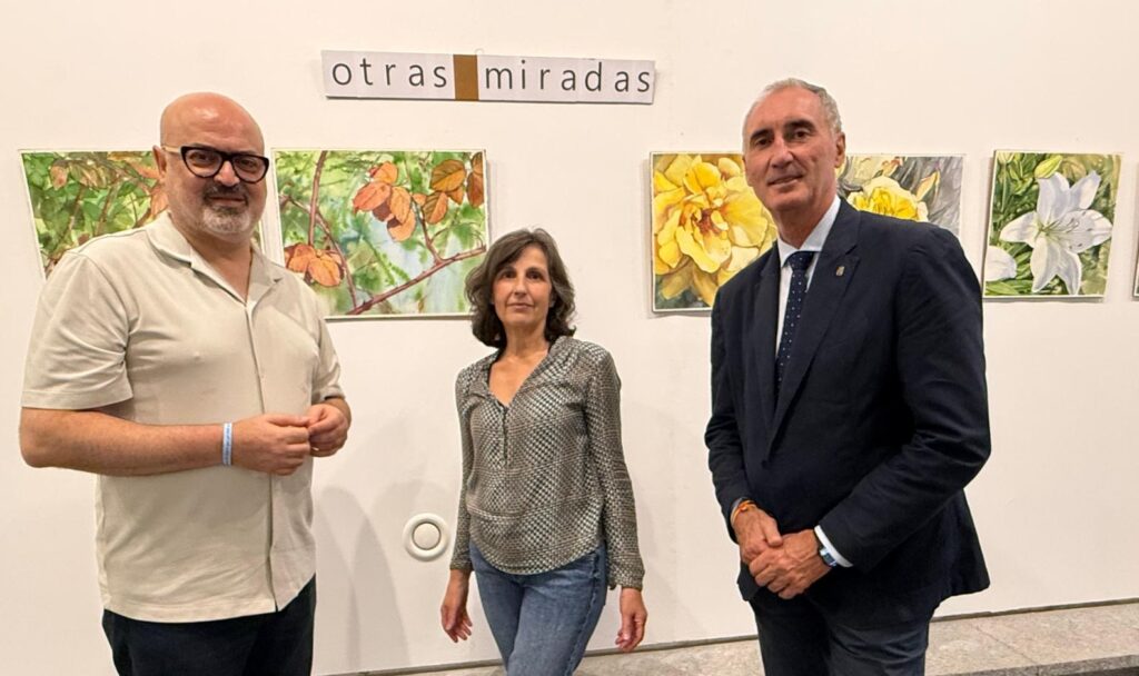 Exposición 'Art Botanicae' de Marta García Sanz en la Casa de la Lectura de Segovia